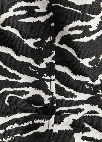 Чорна сукня H&M зебра