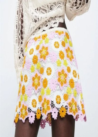 Разноцветная цветочной расцветки юбка Zara