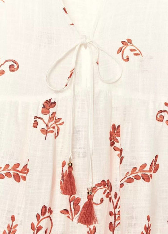 Білий святковий, коктейльна, повсякденний, вечірня, ділова, пляжна, кежуал сукня Zara з квітковим принтом