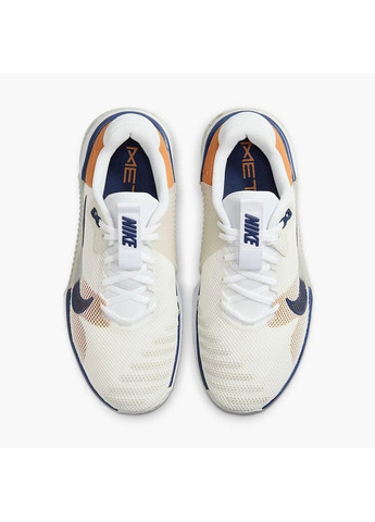 Кроссовки женские Metcon 9 Amp Beige Nike бежевые (364836925)