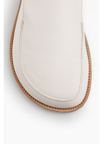 NUGAIA Лофери молочний з натуральна шкіра, україна — (365434960)