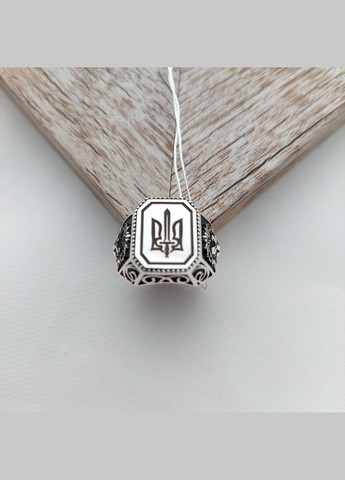 Печатка срібна Герб України з левами гравіювання та чорніння 523-3герб, розмір No Brand (316398481)