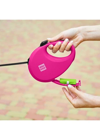 Повідець-рулетка для собак R-leash з контейнером для пакетів, світловідбивна стрічка,, до 40 кг, 5 м, рожевий WAUDOG (374414672)