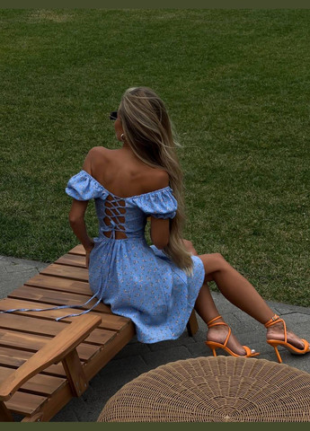 Голубое кэжуал мини платье с открытыми плечами с открытыми плечами Adelante с цветочным принтом