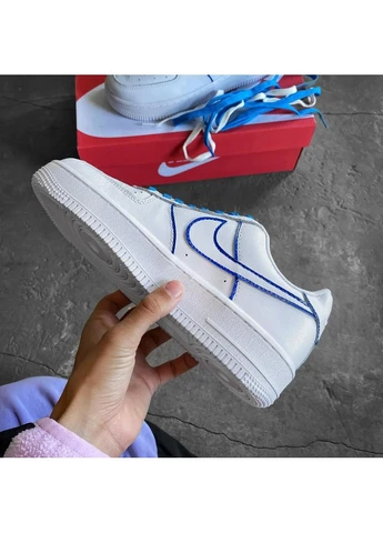 КРОССОВКИ ЖЕНСКИЕ NIKE AIR FORCE 1 LOW WHITE BLUE НАЙК АИР ФОРС 1 БЕЛЫЕ No Brand белые демисезоны (391959076)