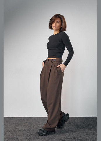 Класичні штани з акцентними гудзиками на поясі - темно-коричневий Lurex (278400624)