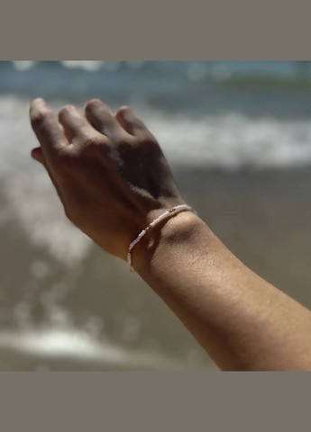 Браслет на резинке натуральный Циркон фиолетовый, Бисер +вставки цвет золото фур-ра гип-ный сплав d-2мм L-18см No Brand браслет (303434923)