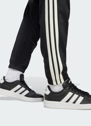 Черные спортивные демисезонные брюки adidas