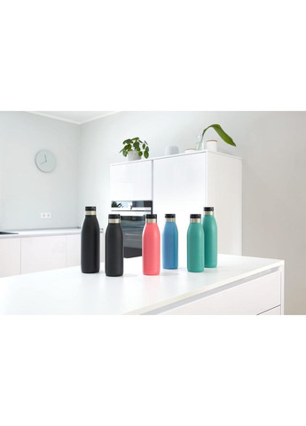 Ізольована пляшка для води Bludrop 700 мл нержавіюча сталь 12 годин тепла 24 години прохолоди герметична чорний колір Emsa (372154160)