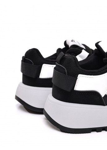 Кросівки жіночі U WAVE чорні (362050600)