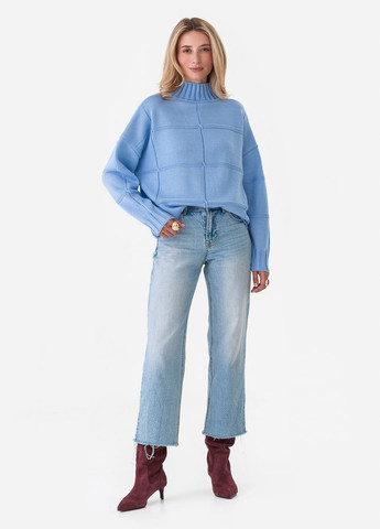 Блакитний жіночий светр з геометричним малюнком. SVTR