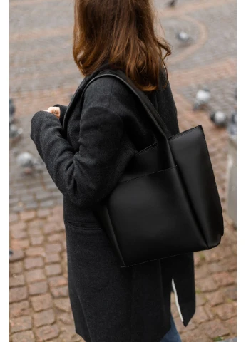 Жіноча сумка Starbags 05 чорна No Brand (382836447)
