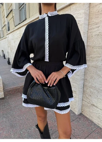 Чорна жіноча сукня з мереживним оздобленням No Brand