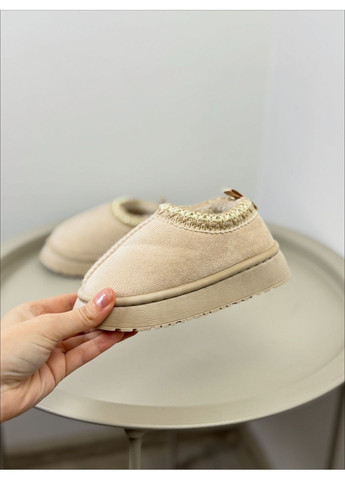 Бежевые угги детские бежевые 1652 No Brand