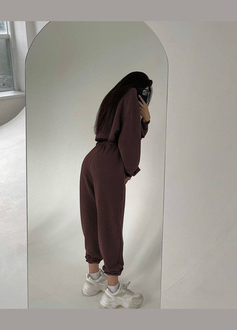 Жіночий костюм двійка з укороченим світшотом та джогерами MonCher (332955702)