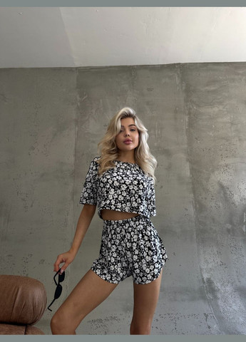 Белая всесезон пижама с шортами и топом топ + шорты Adelante