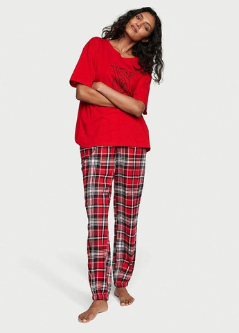 Красная всесезон пижама (футболка + штаны) flannel jogger teejama s красная Victoria's Secret