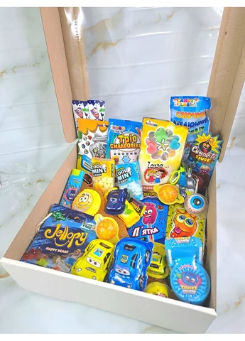 Подарочный набор сладостей "Патриотический" No Brand (376363555)