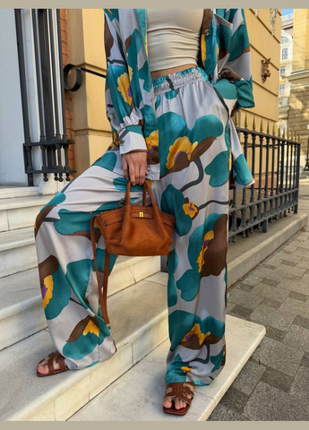 Жіночий костюм Україна (330981690)