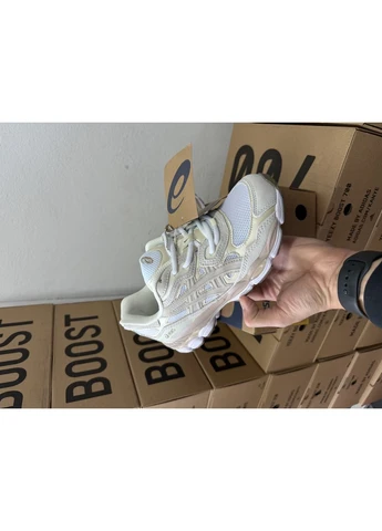 Цветные демисезонные кроссовки мужские asics gel-nyc gold асикс гель нюк No Brand