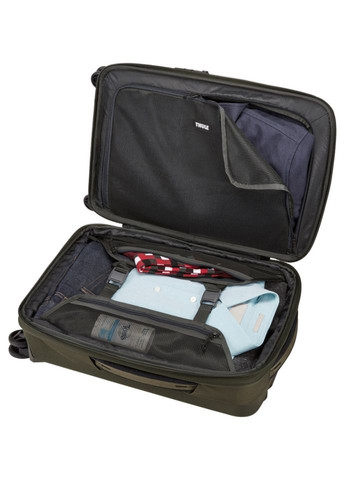 Чемодан на колесах Crossover 2 Carry On Spinner (Forest Night) (TH 3204033) (TH 3204033) Thule (315032365)