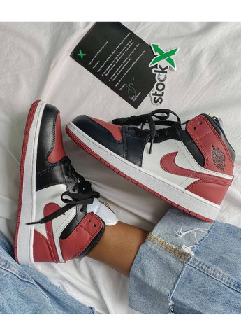 Черные демисезонные кроссовки мужские nike air jordan 1 retro mid se black dark beetroot найк аир джордан No Brand