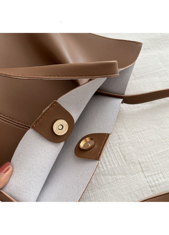 Жіноча містка сумка на плече шоппер з екошкіри RoyalBag P2-1636 (331879738)