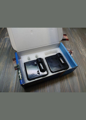 Світлодіодне підсвічування на дверях автомобіля з логотипом Mercedes Mercedes-Benz (331017481)