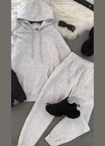 Жіночий спортивний костюм No Brand (305713398)