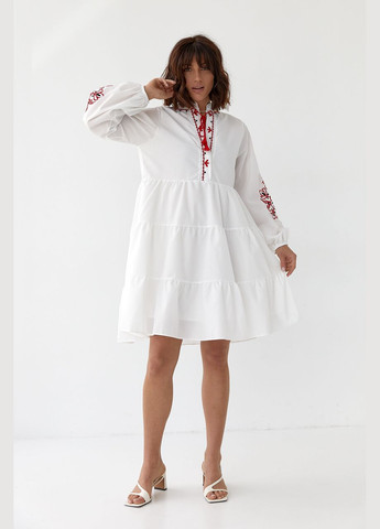 Молочный зимний женское вышитое платье вдохновение белое с воланами ESQ 3659