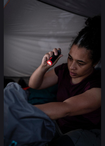 Ручний Ліхтар для Кемпінгу/Походів 100 Люмен 3 Режима на Батарейках FORCLAZ (336550402)