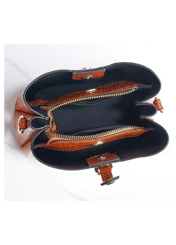 Класична лакова жіноча сумка MDR No Brand (385869407)