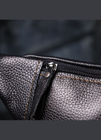 Приваблива сумка-бананка для чоловіків з натуральної шкіри зернистої 23127 Чорний Shvigel (332983806)