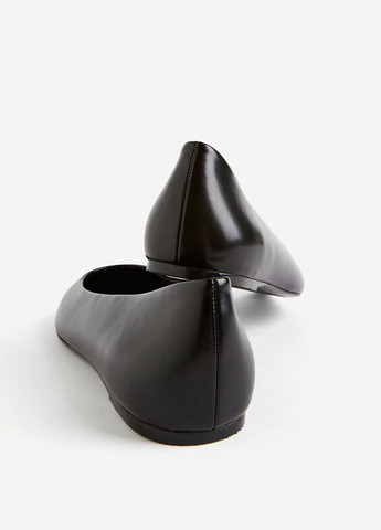 Жіночі балетки H&M | чорні однотонні штучна шкіра (307831682)