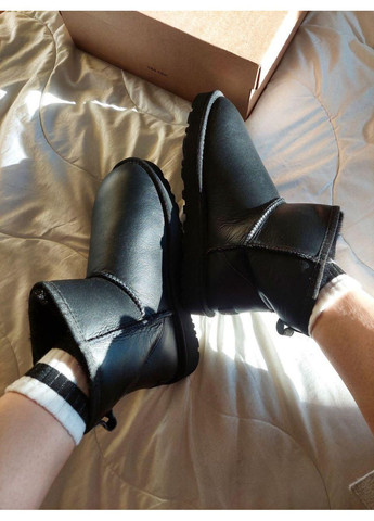 Черные угги мужские ugg classic mini black leather (кожа) No Brand