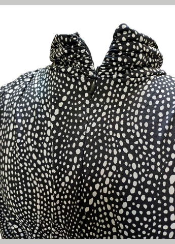 Чорно-білий сукня H&M в горошок