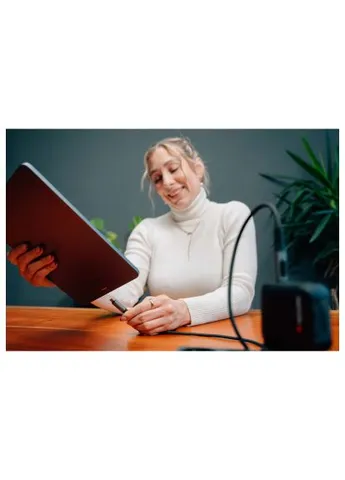Кабель USB-C to USB-C 1.2m з дисплеєм 100W чорний (31848) Verbatim USB-C to USB-C 1.2m with display 100W black (388713591)