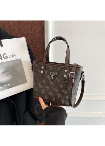 Жіноча сумка Guess 2038 молочна No Brand (367041092)