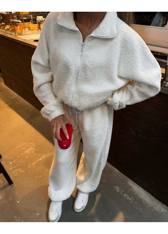 Жіночий теплий костюм з м’якого текстильного полотна No Brand (372853419)