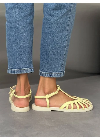 Желтые женские босоножки No Brand