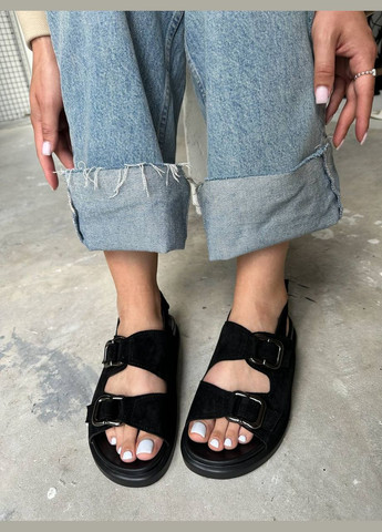 Жіночі босоніжки на платформі з масивною пряжкою чорний колір натуральна замша No Brand (336186525)