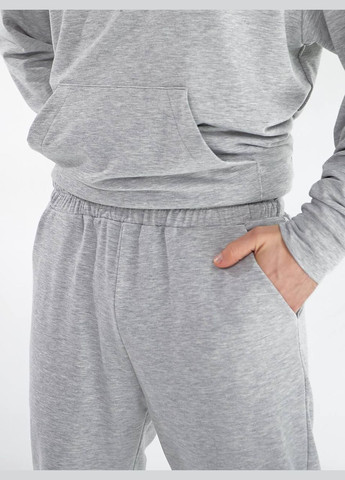 Серый демисезонный мужской костюм из двухнитки брючный Style Point