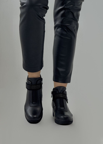 Черные демисезонная ботинки женские кожаные RIPKA