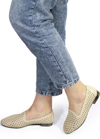 Бежевые женские кэжуал туфли без каблука - фото