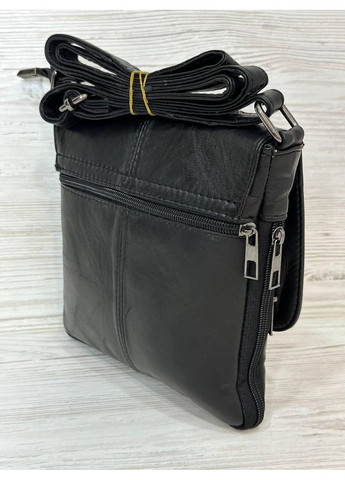 Чоловіча сумка чорна натуральна шкіра 303003 No Brand (365438664)