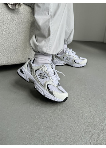 Білі Осінні кросівки чоловічі new balance 530 white / silver нью беланс 530 No Brand