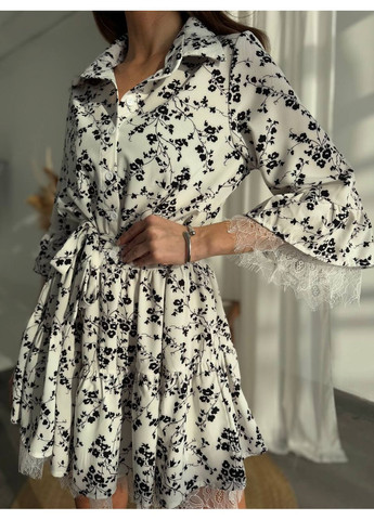 Белое кэжуал женское платье с нежным цветочным принтом с пышной юбкой Україна с цветочным принтом