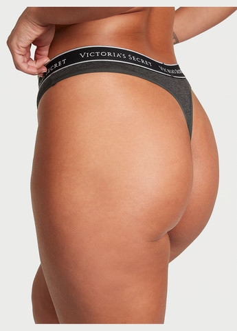 Трусики Logo Cotton Thong Panty Victoria's Secret Стрінги (330766889)
