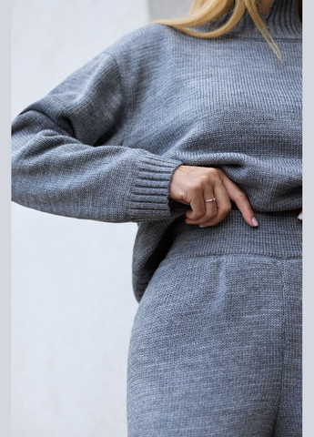 Вязаный костюм из полушерстяной пряжи Triko Bakh (305696085)