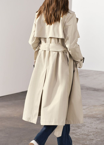 Песочная демисезонная пальто Zara